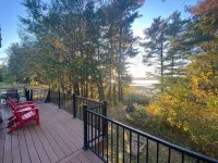 Lodge at Lotus Lake - Chalets