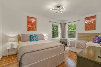 Awesome House & Minutes from Historic Downtown McKinney!! - 4-Star