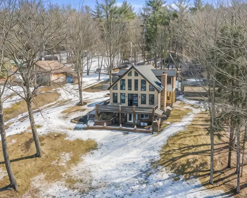 Quaint + Modern Lakeview Home on Sacandaga Lake Hotels in Day