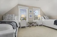 Downtown Luxury Villa on the Plymouth Waterfront - Homestays
