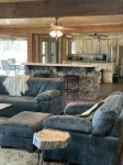 Your private fishing oasis in Big Sandy - Homestays