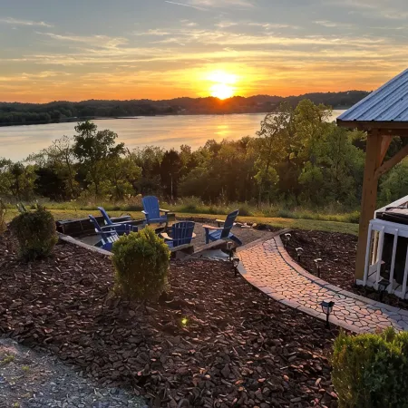 Douglas Lake, TN Lake View Retreat with lake access