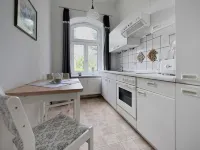 Ferienwohnung Jakob, mit Garten, Terrasse und Strandkorb Hotels in Tonning