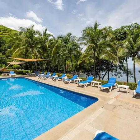 Stunning Direct Beachfront Villa in Beautiful Playa Ocotal at Bahia Pez Vela
