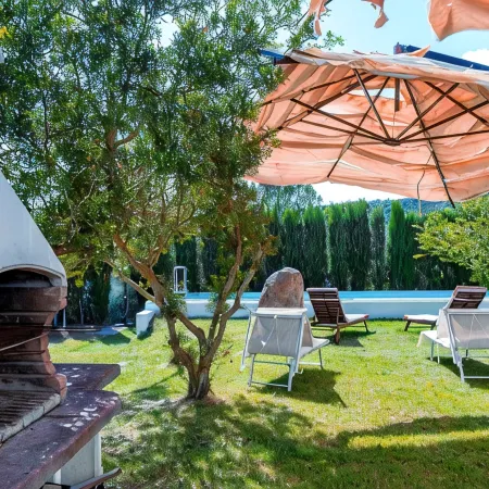 Welcome to Villa Mirta: Your Tranquil Retreat in Alghero