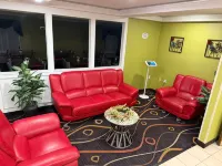 Baymont by Wyndham North Dartmouth / Fall River