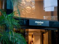 Master Curitiba Hotel - 1,6 km do Estádio Couto Pereira - Show Hotels near Mueller Mall