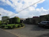 卡里阿利住宿加早餐旅館 - 停車場