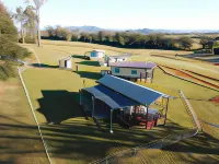 Valley Cabins by the Creek Hotels in Imbil