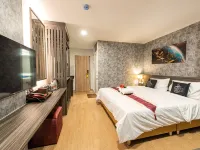 Metro Ratchada 36 Hotels near Chatuchak