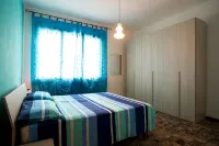 oasis of relaxation not far from the sea, parking in the inner courtyard. - 2 stelle