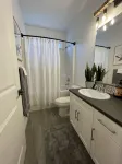 1BR Legal Suite near Brannen Lake, North Nanaimo - บังกะโล