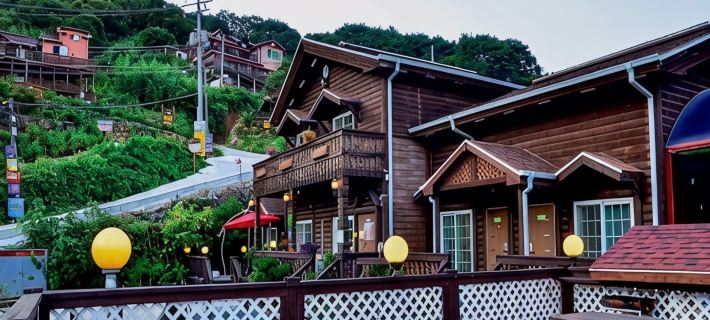 Gurye Solbachi Boineun Punggyeong Pension Hotele w: Gurye