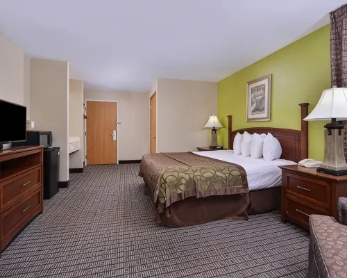 Regency Inn Geneseo IL I-80 Hotels in Henry County