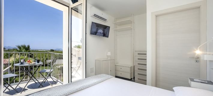 18 Gradi Apartments Hotels in Marsala