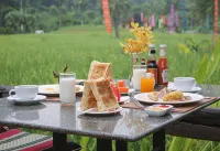 로얄 트레인 가든 리조트