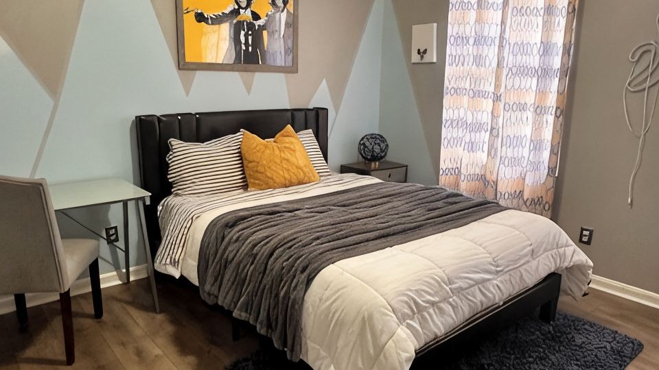 Cozy family home. 19 minutes from Churchill Downs