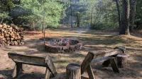 Private and Peaceful Patrick Lake Cabin - Chalets