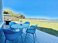 Beachfront - Sauna - Screened Patio - 2 King Beds - Dogs Encouraged! - 4 tähden