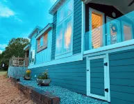 Luxury Tiny Home with River Views on 300 Acre Ranch - 4-Star