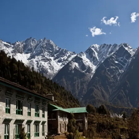 Mountain Lodges of Nepal - Phakding