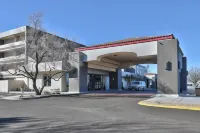 Ramada Plaza by Wyndham Albuquerque Midtown - 3-Sterne