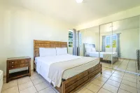 West Coast Apartments - 3-Star