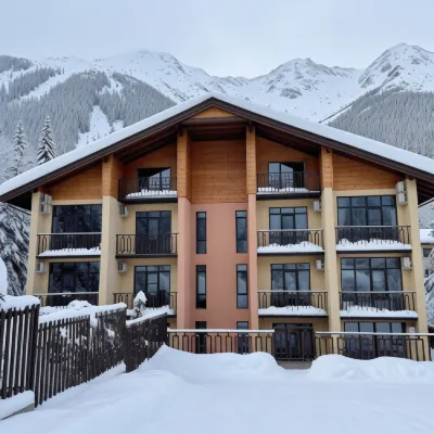 Apartment Complex Forrest Living Quaters - Homestays