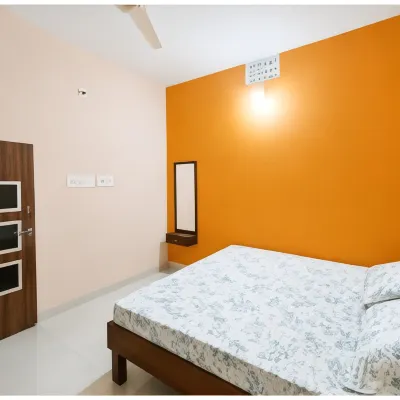 Goroomgo Grand Inn Lodge Grand Raod Puri Hotels near Marine drive