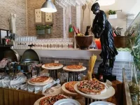 D'Hotel & Suites - breakfast