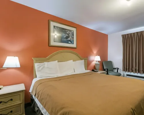 Rodeway Inn & Suites Hotels in Coffee County