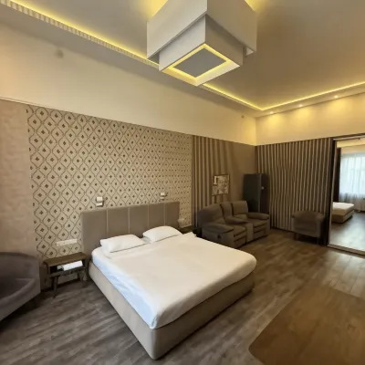 Belveder Hotel - parking