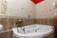 EvroUyut V Klassicheskom Stile V Centre Goroda Apartments - 2-Star