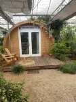 Unique Tiny House with Hot tub