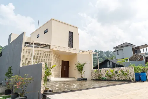 Lavender Rooftop Villa 3 Bedrooms with a Private Heated Swimming Pool - 4-Star
