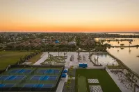 Palmetto Marriott Resort & Spa - Pools
