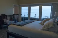 Brand New 5 Bedroom Lux Sylvan Beach House W Private Beach & Free WIFI