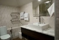 M Butik Hotel - 泳池