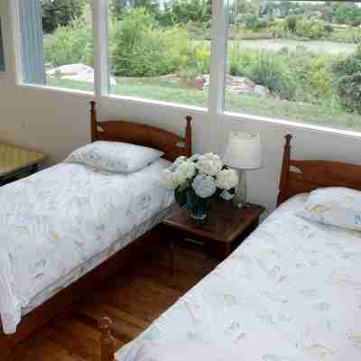 Beautiful Oceanfront Home in Estate Setting Gloucester — Fall Rental Available! Rooms