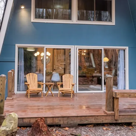 Lake Naomi A-Frame Cabin, Pet Friendly,