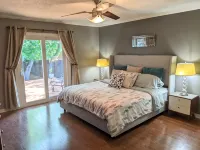 South Austin Charmer with Backyard Oasis - Private Pools