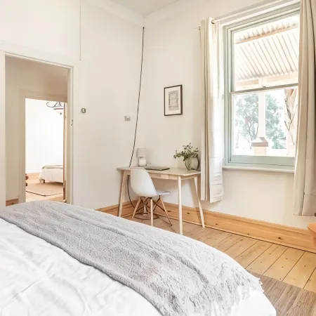 Minerva House Hotels in Clare