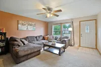 Family Getaway 2BR/2BA with Sauna - Air Hockey - Bar - 3-Star