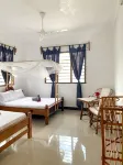 Lighthouse Guesthouse - 2 ดาว