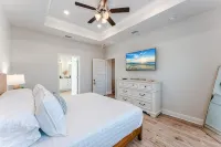 Windmark home steps2pool,min2beach,golf cart, fire pit, heated pool&beach equip - Gym