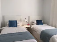 Beautiful and cozy apartment facing the sea with Wifi and Air Conditioning - アパートメント