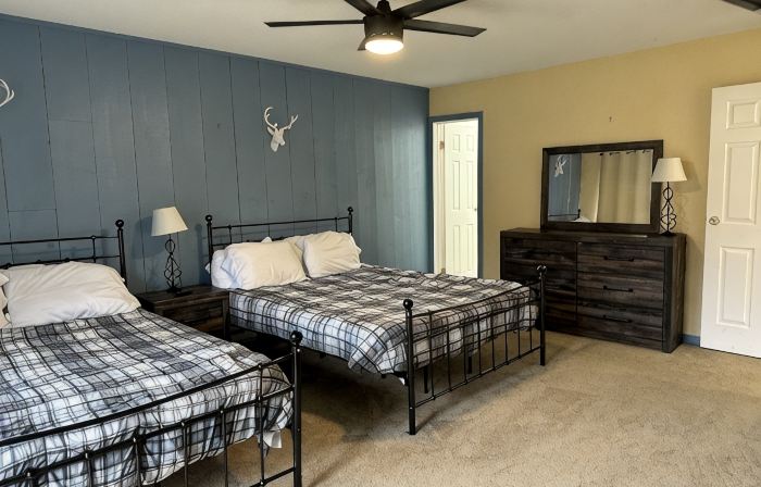 Family friendly townhouse minutes from Hunter Mountain!