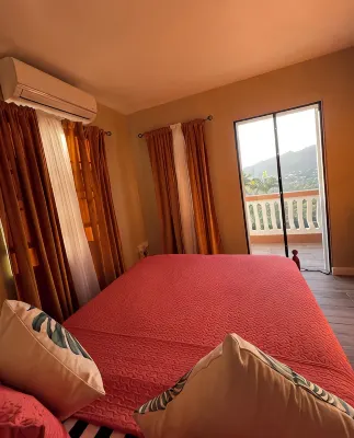 Mountain veiw apartment in St George’s - 2 estrellas