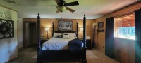 The Lodge-Uncertain Lodge and Inn; Breathtaking Cabin That Sleeps 10