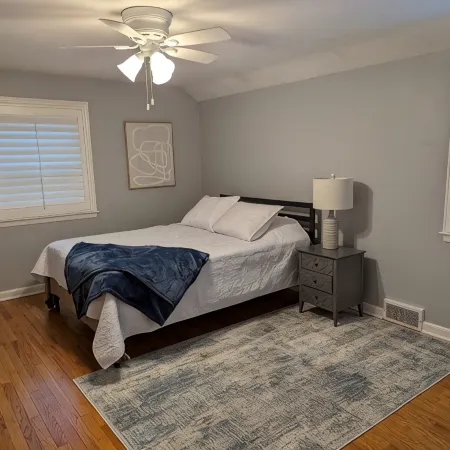Cozy Waterbury VRBO next to Willow on Grand Events Center and Val Air Ballroom